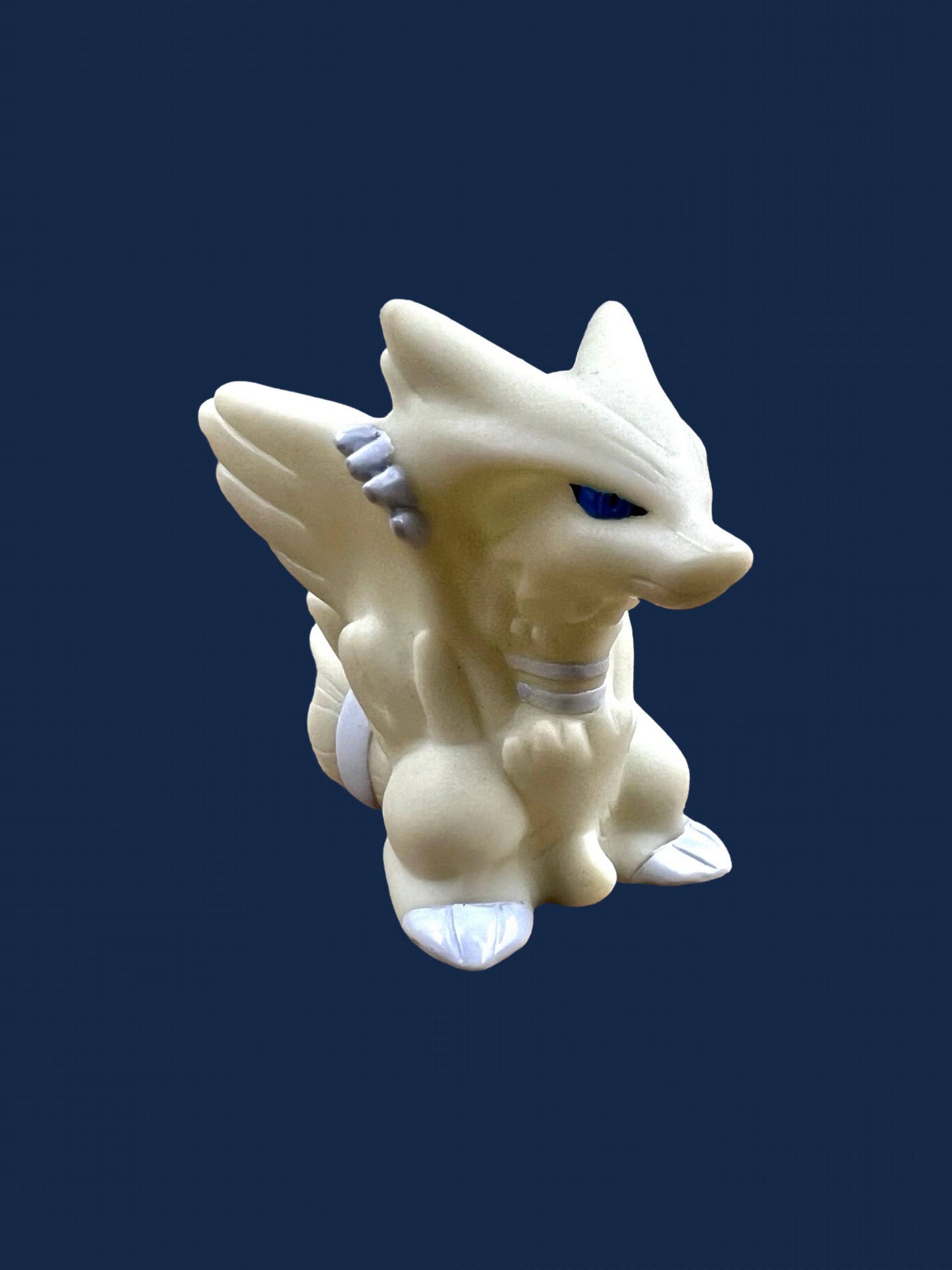 FIGURINE POKÉMON DOIGT RESHIRAM - Lerepaireducollectionneur - Figurine