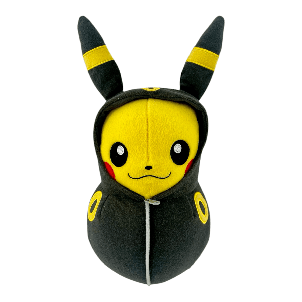 pokémon - PELUCHE POKÉMON PIKACHU PONCHO NOCTALI - NEBUKURO acheter des produits pokémon chez le repaire du collectionneur