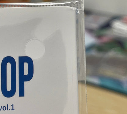 pokémon - One Piece File Base Shop Limited Card Collection Vol.1 - ONE PIECE acheter des produits pokémon chez le repaire du collectionneur